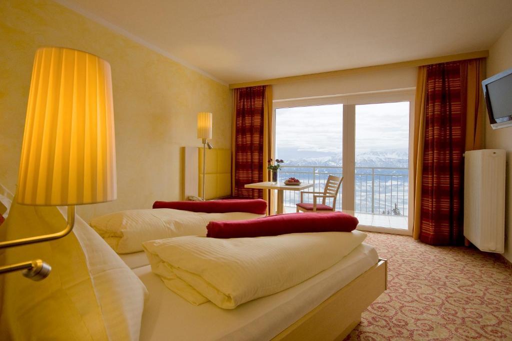 Sonnenhotel Zaubek Treffen Phòng bức ảnh